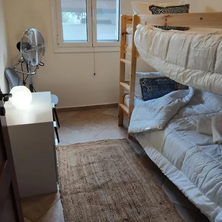 Secret Garden Apartment *